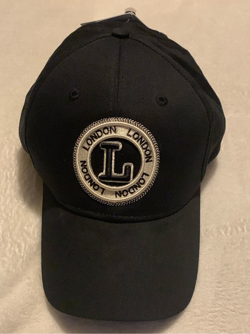 Robin Ruth London hat with Tags